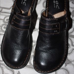 b.o.c. Black Leather Mules with Brown Stitching